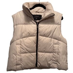 Vero Moda Cream Puffer Vest